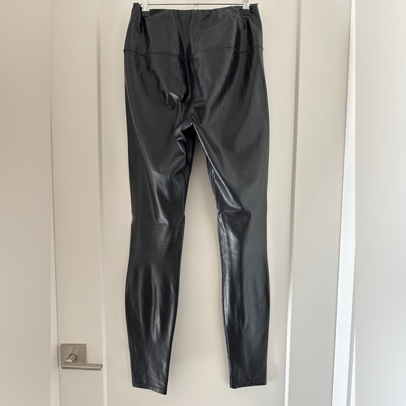 Aritzia’s Wilfred Free Daria Pant Medium - Picture 12 of 16